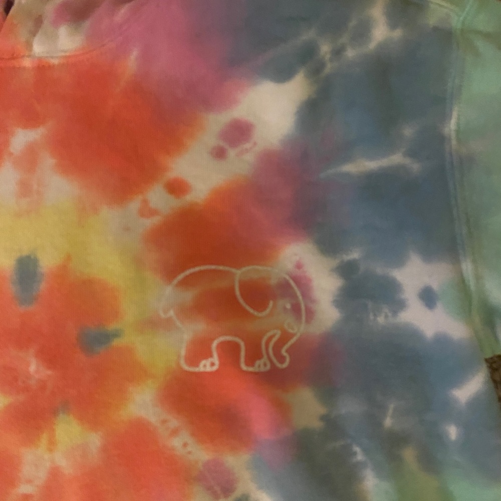 sweatshirt - Picture 2 of 4